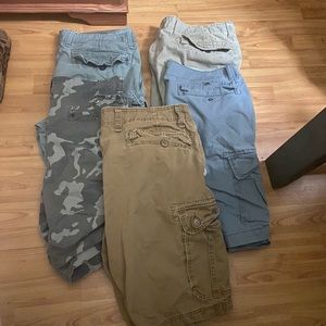 Men’s old navy cargo shorts size 36